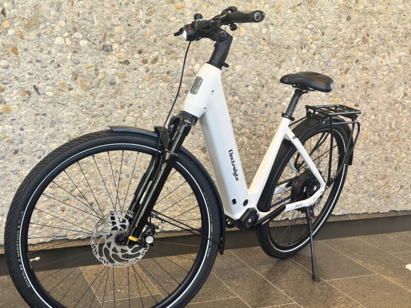 Zugvogel S10E TE SUV – Tiefeinsteiger in der Größe M – Weiß – Bild 3