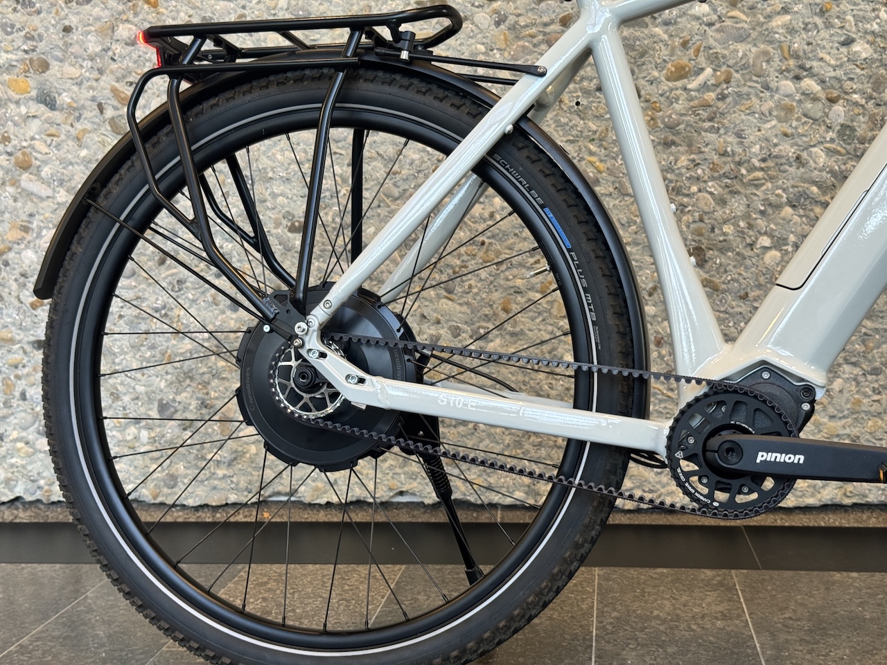 Zugvogel S10E SUV – M / Diamant – Lichtgrau – Bild 2